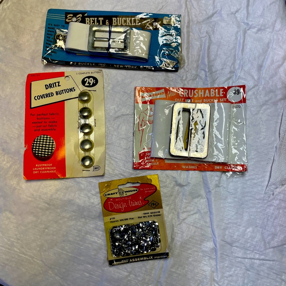 Set of vintage sewing/advertising